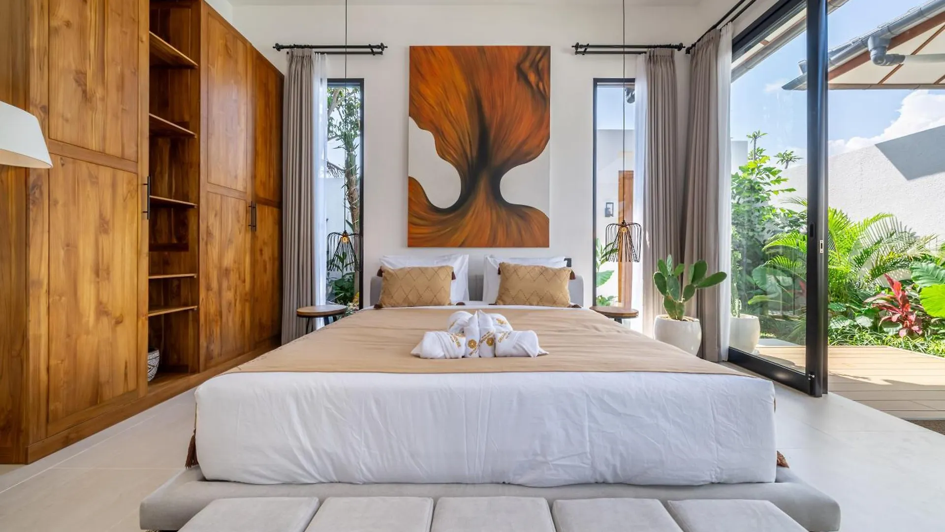 Brand-New Villa With Gorgeous Jungle Views And An Expansive Pool Ubud  Ubud (Bali)